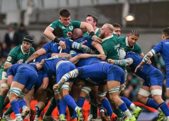 Italia shkruan histori në regbi: mposht për herë të parë Anglinë