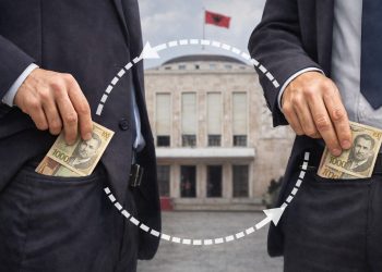 Subvencioni i realitetit / Nga “shishja” e qeverisё del njё tjetёr VKM