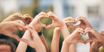 A po vdes romanticiteti? Si brezi Gen-Z po largohet nga lidhjet serioze