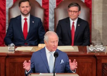 Mbreti Charles bёn thirrje për unitet në Kongres: “Aleanca jonë ka lindur nga përplasjet”