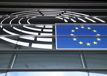 BE ndalon imazhet e krijuara plotësisht nga AI në komunikimet zyrtare