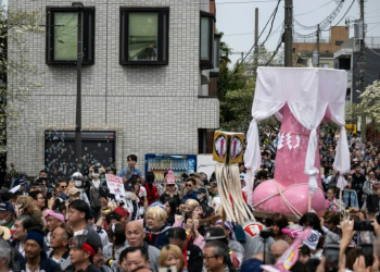 “Kanamara” – njihuni me penisin e famshëm japonez të pjellorisë