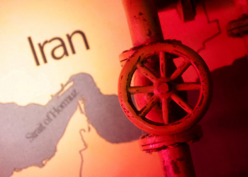 Hormuzi, “gryka e botës”: Si Irani po mban në dorë ekonominë globale