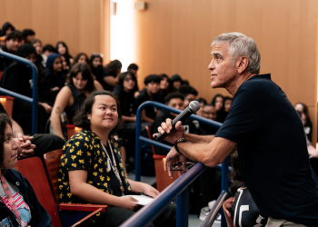 Clooney shpërthen ndaj Trump: “Kërcënimi për t’i dhënë fund qytetërimit është krim”