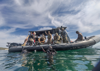 “Koalicioni i të Gatshmëve të Hormuzit” – Samit në Paris mbi pastrimin e minave