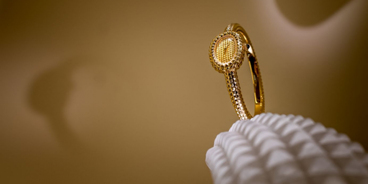 Stil në Gjenevë  —  5 orët më të dëshirueshme për gratë në vitin 2026