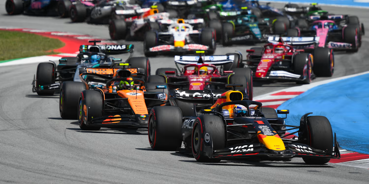 Formula 1 rikthehet në Turqi pas 6 vitesh mungesë