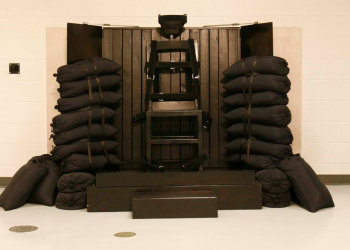 Dënimi me vdekje: administrata Trump rikthen edhe ekzekutimet me pushkatim