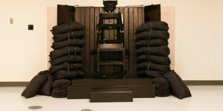 Dënimi me vdekje: administrata Trump rikthen edhe ekzekutimet me pushkatim