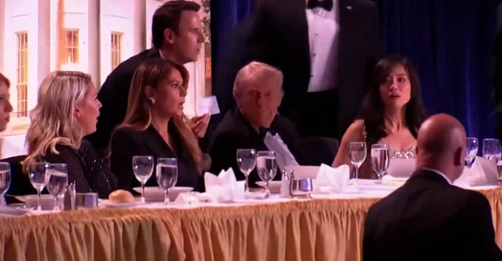 Të shtënat në hotelin ku ndodhej Trump: Presidenti evakuohet, një i armatosur në pranga