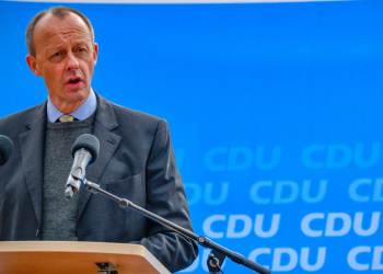 Merz sulmon Trump-in: “SHBA po poshtërohet nga Irani” – negociatat në krizë të thellë