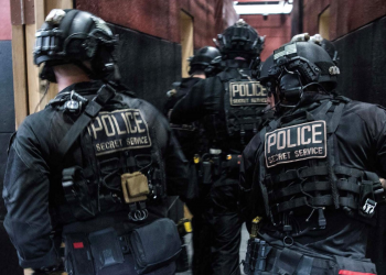 Pas të shtënave në Uashington, Shtëpia e Bardhë rishikon sigurinë e Trump për eventet e ardhshme