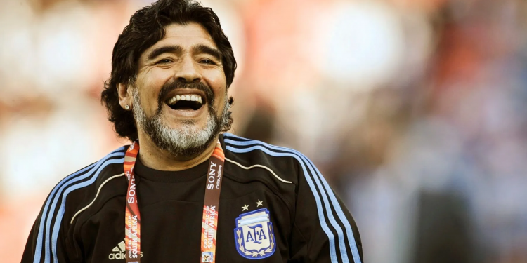 Diego Maradona ishte “bipolar” me “çrregullim narcisist të personalitetit”– në gjyqin për vdekjen e tij dalin detaje të forta për gjendjen e tij mendore
