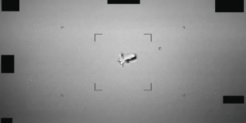 Pentagoni publikon dosjet për UFO-t