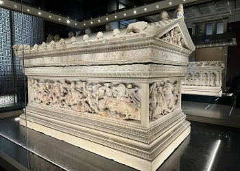 Sarkofagu misterioz i Aleksandrit të Madh: Kryevepra greke që fshehu një mbret “kopshtar”