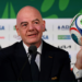 Rritet presioni ndaj Infantinos, polemikat e Botërorit 2026 po lënë në hije futbollin