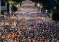 Dita e 13-të e protestës në Tiranë, rinia pushton sheshet