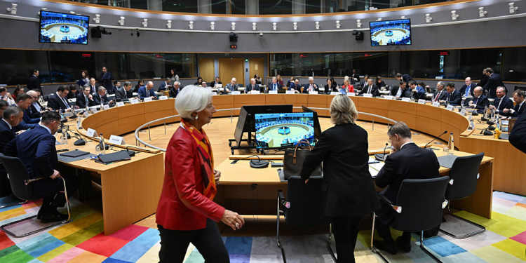 BE-ja po i afrohet centralizimit të mbikëqyrjes së tregjeve të kapitalit. A kanë arsye shtetet anëtare të shqetësohen?