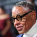 Giancarlo Esposito pranon Islamin në Arabinë Saudite