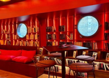 Paris: Biblioteka lundruese që huazon libra pa afat kthimi hedh spirancën pranë Notre-Dame