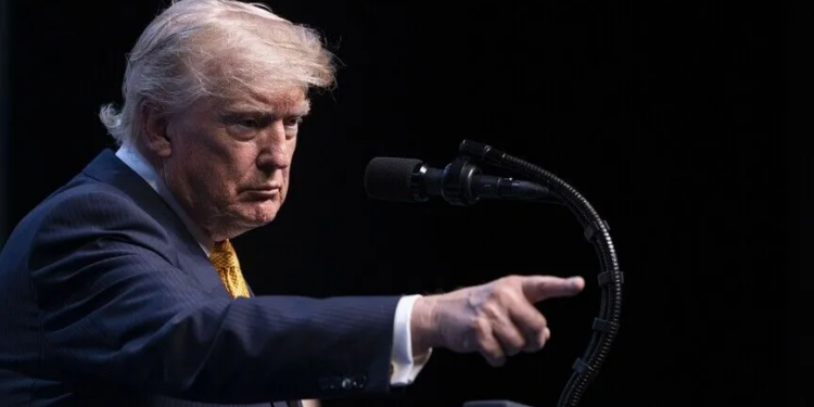 Trump paralajmëron Kinën dhe Rusinë: Do të ishte shumë keq nëse furnizojnë Iranin me armë