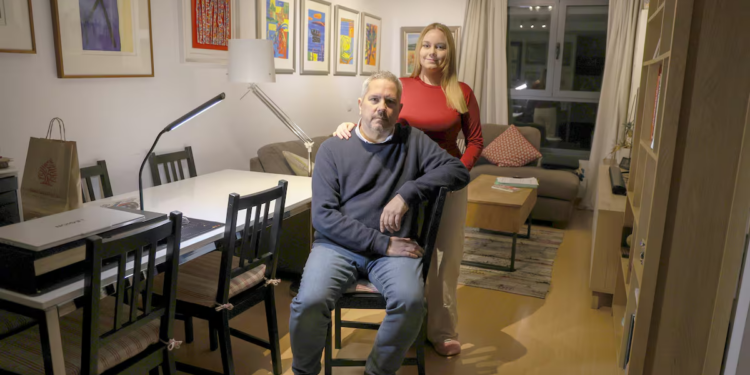 Të plakesh me qira në Spanjë: Kriza e banesave po kthehet në një “bombë me sahat” për brezin mbi 45 vjeç