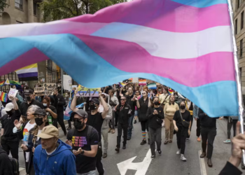 Kanadaja po bëhet më pak tolerante ndaj diversitetit gjinor, bien ndjeshëm shifrat e mbështetjes