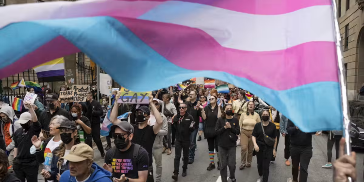 Kanadaja po bëhet më pak tolerante ndaj diversitetit gjinor, bien ndjeshëm shifrat e mbështetjes