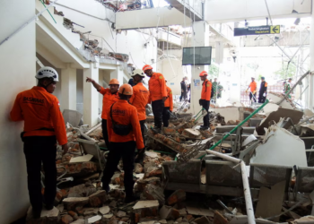 Tërmeti i fuqishëm godet Indonezinë, të paktën 20 viktima – regjistrohen edhe valë cunami
