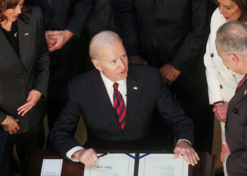 Faljet e fundit të Biden shkaktuan kaos në Departamentin e Drejtësisë, dokumentet zbulojnë se shumë raste anashkaluan verifikimin