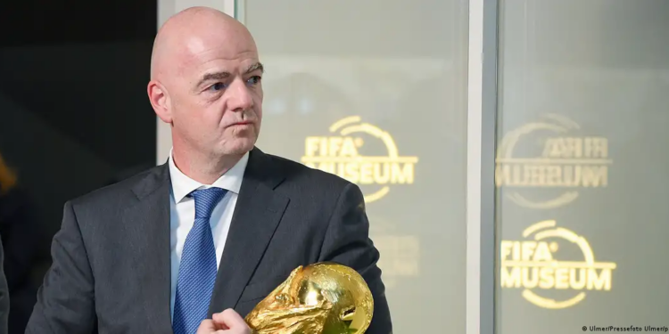 UEFA përgatit kallëzim penal ndaj presidentit të FIFA-s, Gianni Infantino