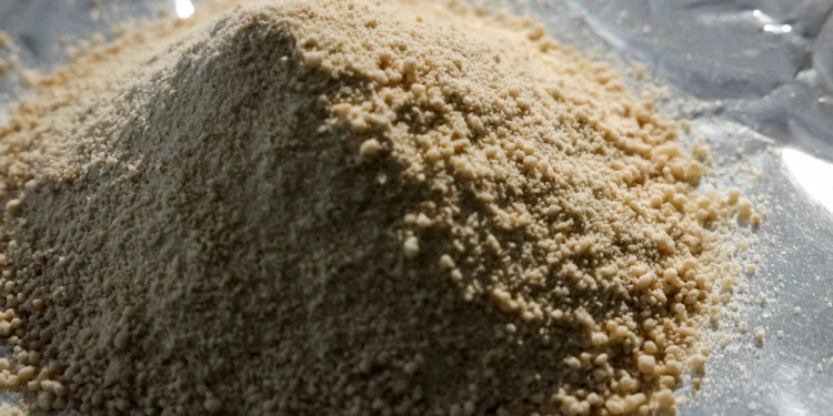 Kimikatet nga Kina hynin në SHBA, dërgoheshin në Meksikë dhe riktheheshin si fentanil: 5 tonë drogë nga një rrjet i kartelit Sinaloa