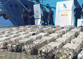 Dy ton kokainë në një jaht drejt Ballkanit, arrestohet edhe një shqiptar në Atlantik