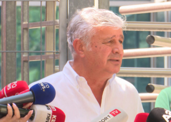 Pa laptop e celular, avokatët nuk hyjnë në GJKKO/ Dhoma shpall bojkot dhe kërcënon me licencë këdo që “thyen rreshtin”