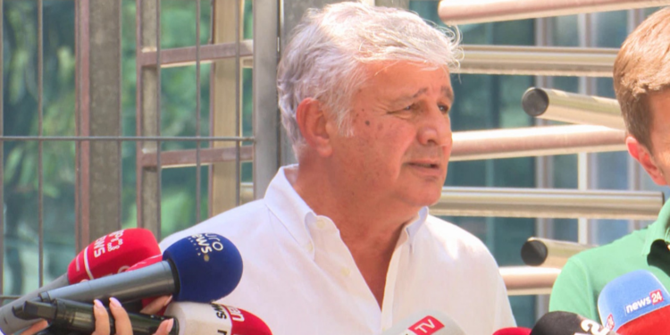 Pa laptop e celular, avokatët nuk hyjnë në GJKKO/ Dhoma shpall bojkot dhe kërcënon me licencë këdo që “thyen rreshtin”
