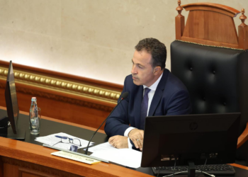 Gafa e Kuvendit/ Nuk respekton dot as ligjet që miraton vetë: Urdhri i Peleshit shpёrfill Kodin