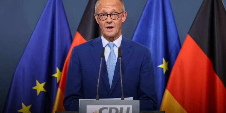 Partia e kancelarit gjerman rrezikon të mbetet jashtë Parlamentit: CDU bie nën 5%, AfD shkon në 38%