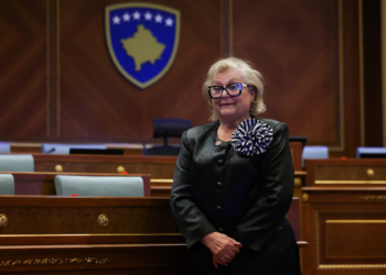 Nga auditorët, te politika e deri në Presidencë/ Kush është Justina Shiroka-Pula, gruaja që mori drejtimin e Kosovës në minutat e fundit