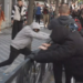 “Edi Rama kriminel, gjithë Shqipëria të urren!” Studentët ndezin Rrugën e Durrësit, policia rrethon Ministrinë e Arsimit me shirit skene krimi