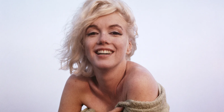 Fotot e fundit të Marilyn Monroe para vdekjes: Buzëqeshja që fshehu tragjedinë e ikonës së Hollivudit